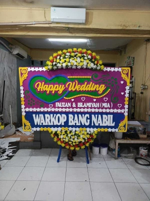 Papan Bunga di Petukangan Selatan
