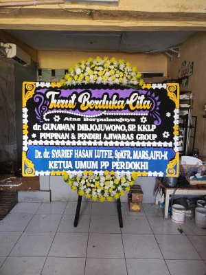 Papan Bunga di Petukangan Selatan